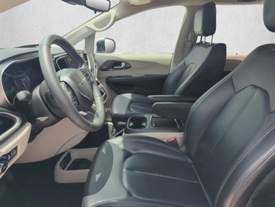 2023 Chrysler Pacifica Touring L FWD