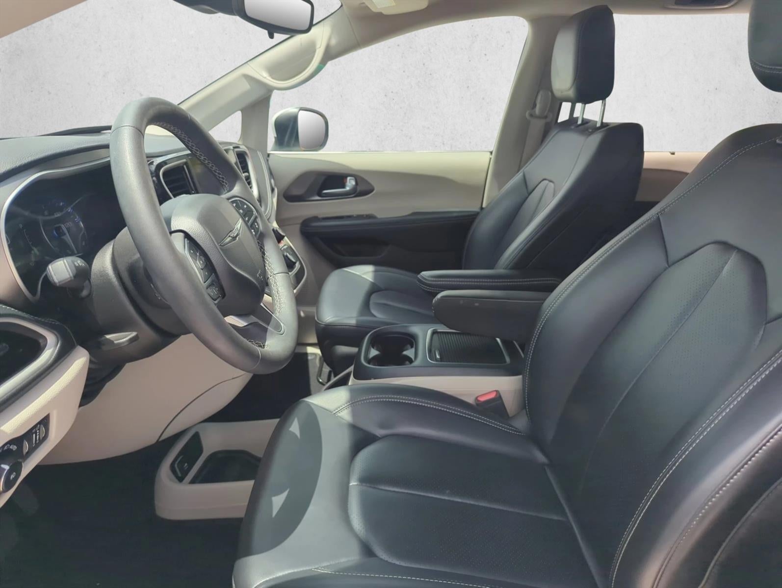 2023 Chrysler Pacifica Touring L FWD