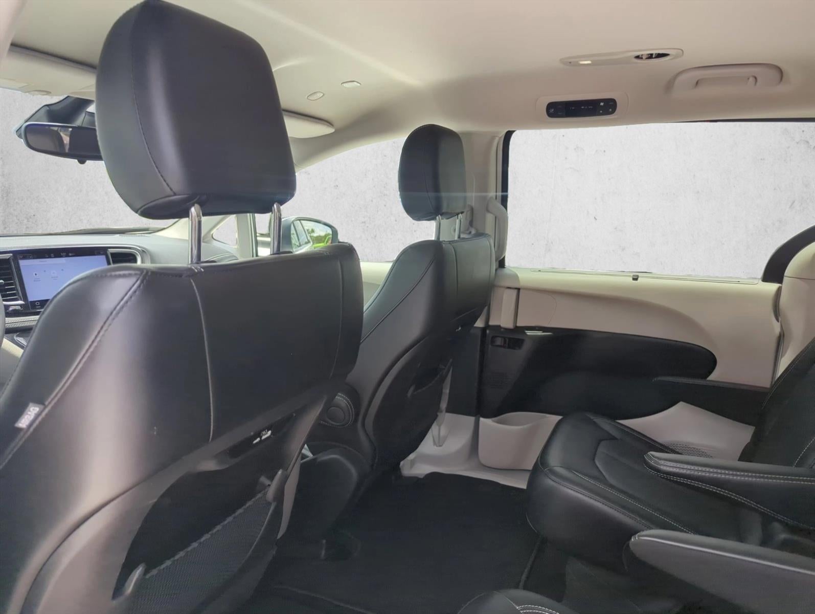 2023 Chrysler Pacifica Touring L FWD