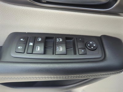 2023 Chrysler Pacifica Touring L FWD