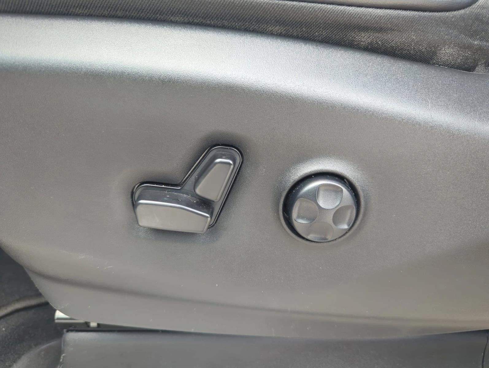 2023 Chrysler Pacifica Touring L FWD