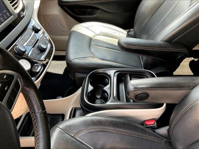 2020 Chrysler Pacifica Touring L FWD