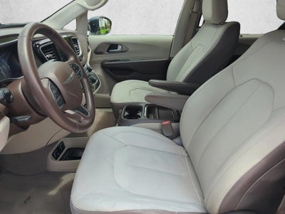 2018 Chrysler Pacifica Touring L FWD