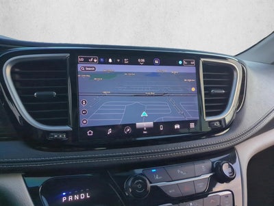 2023 Chrysler Pacifica Hybrid Limited FWD