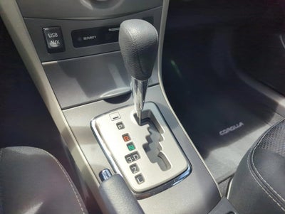 2013 Toyota Corolla 4dr Sdn Auto S (Natl)