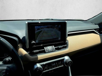 2025 Toyota RAV4 XLE Premium AWD (Natl)