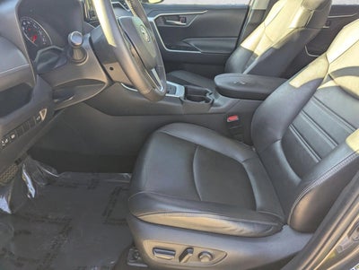 2021 Toyota RAV4 XLE Premium FWD (Natl)