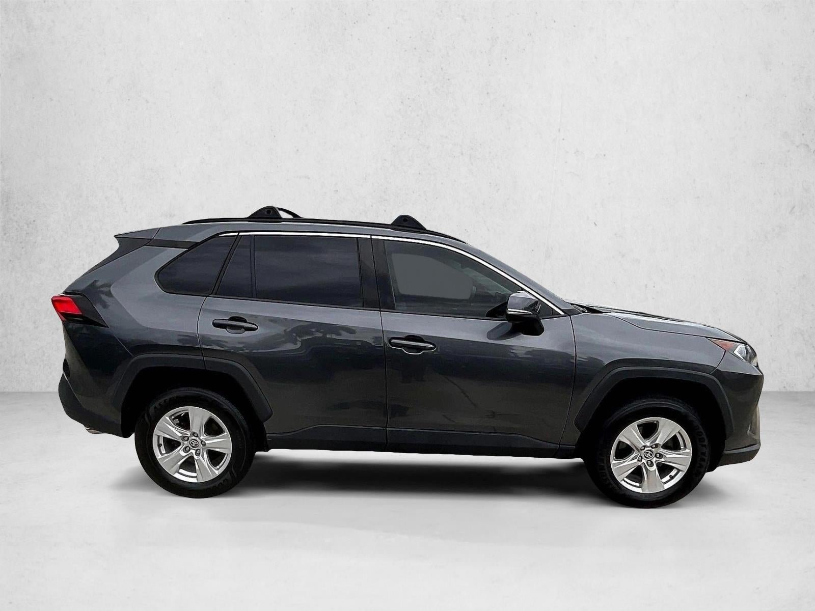 2021 Toyota RAV4 XLE FWD (GS)