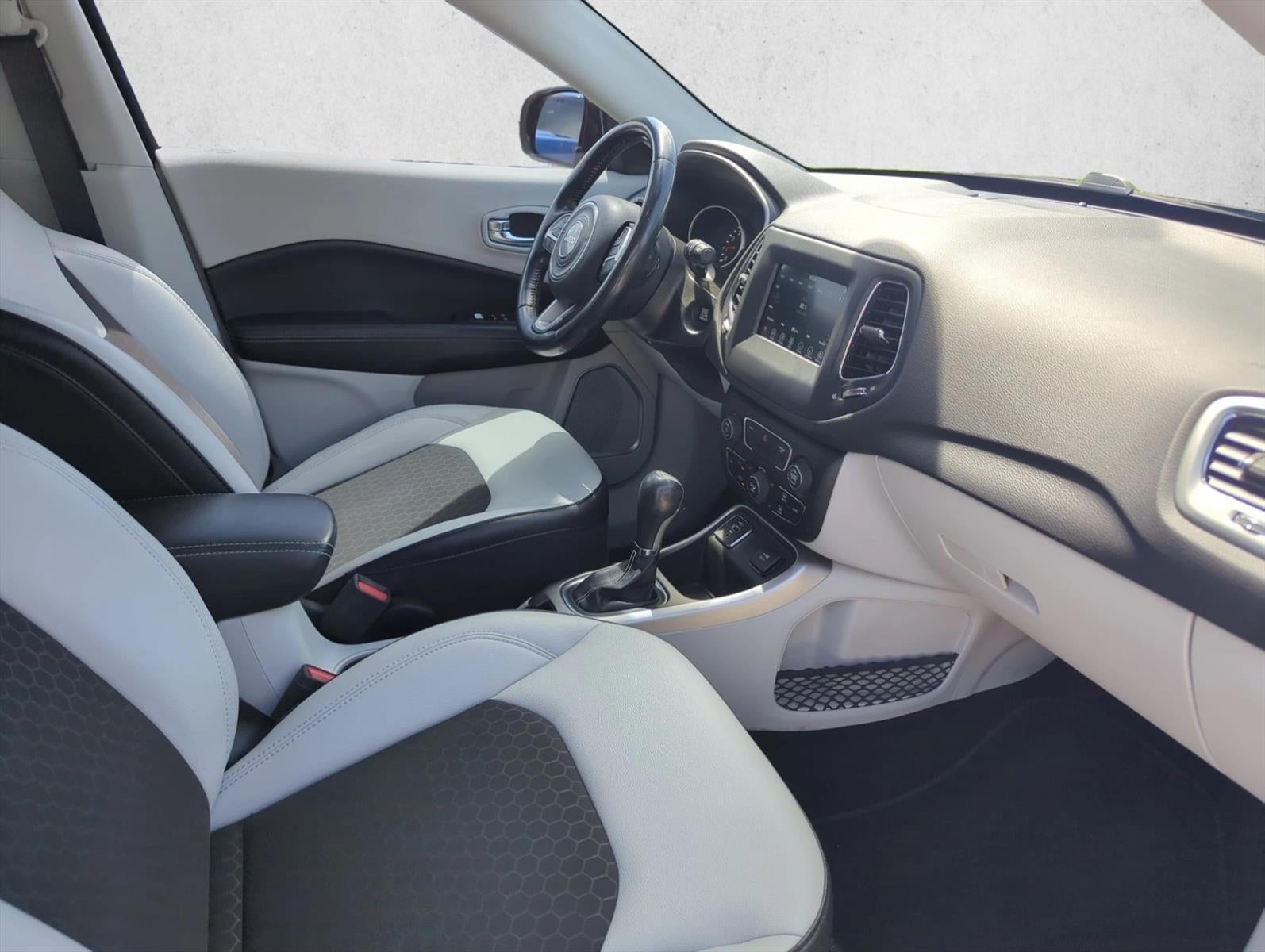 2019 Jeep Compass Latitude FWD