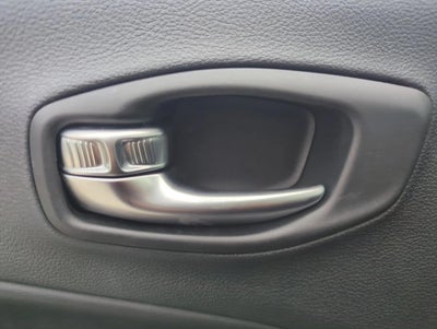 2019 Jeep Compass Latitude FWD