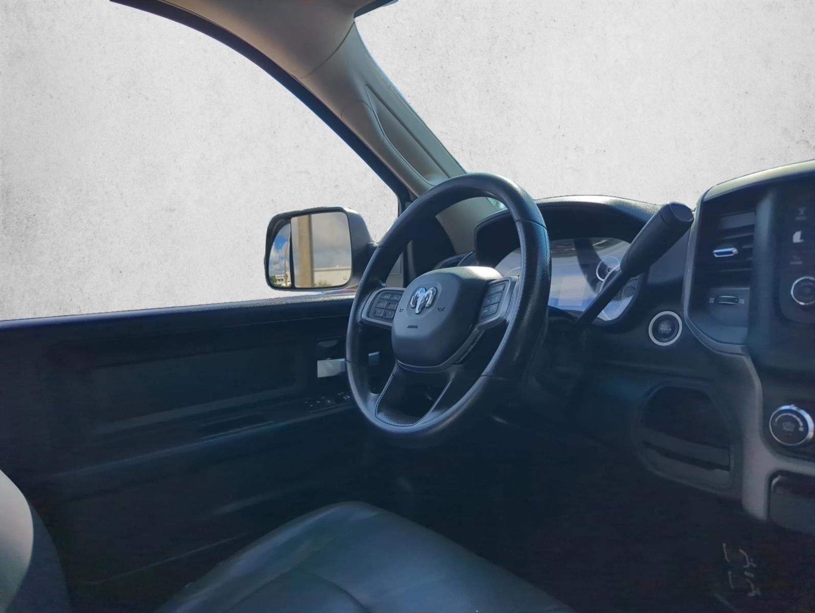 2019 RAM 3500 Tradesman 4x2 Crew Cab 8' Box