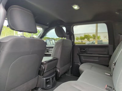 2022 RAM 3500 Tradesman 4x4 Crew Cab 8' Box