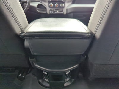 2022 RAM 3500 Tradesman 4x4 Crew Cab 8' Box