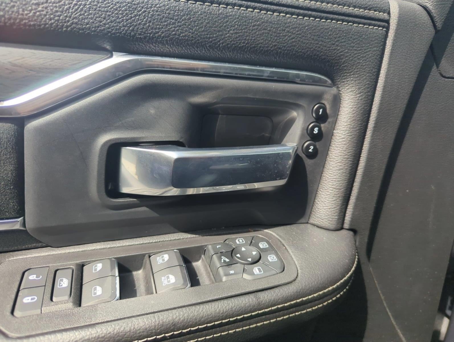 2026 RAM 3500 Laramie 4x4 Crew Cab 8' Box