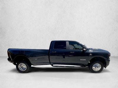 2026 RAM 3500 Laramie 4x4 Crew Cab 8' Box