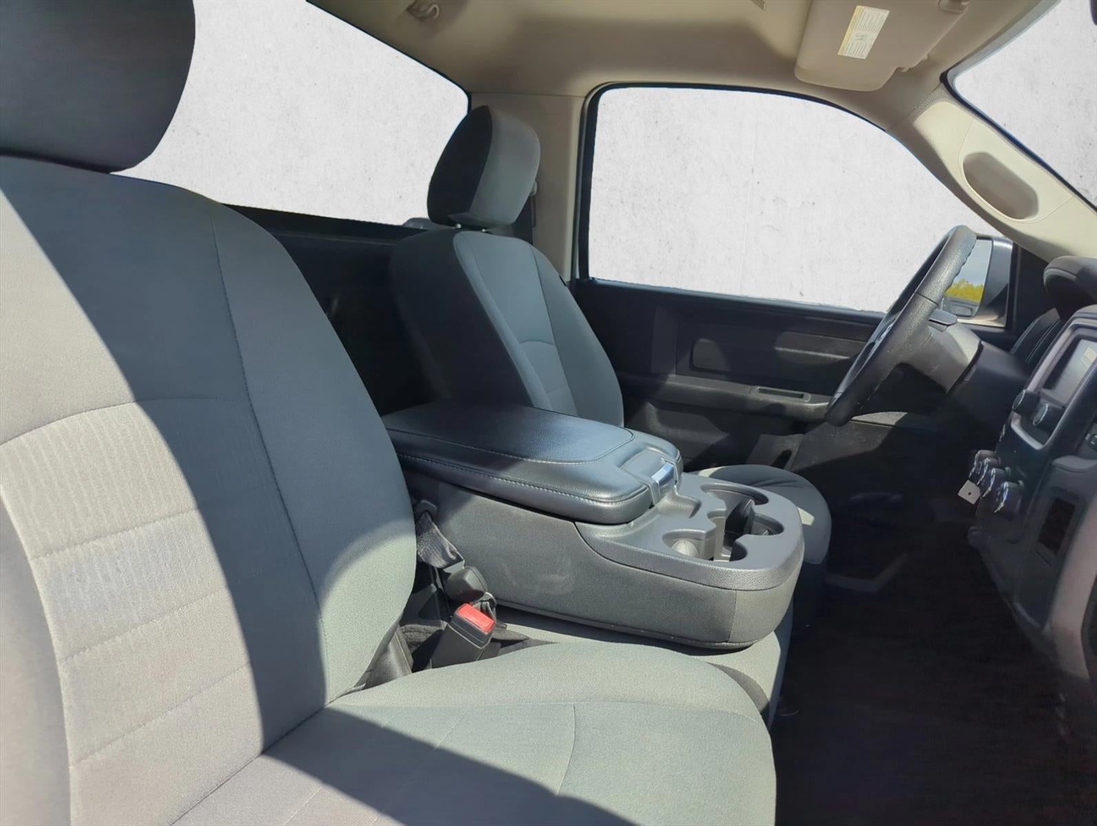 2022 RAM 1500 Classic Tradesman 4x2 Reg Cab 8' Box