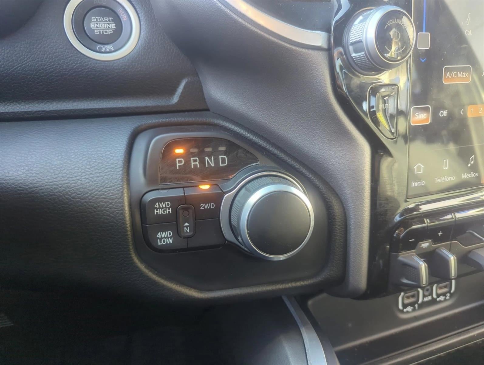 2024 RAM 2500 Big Horn 4x4 Crew Cab 6'4" Box