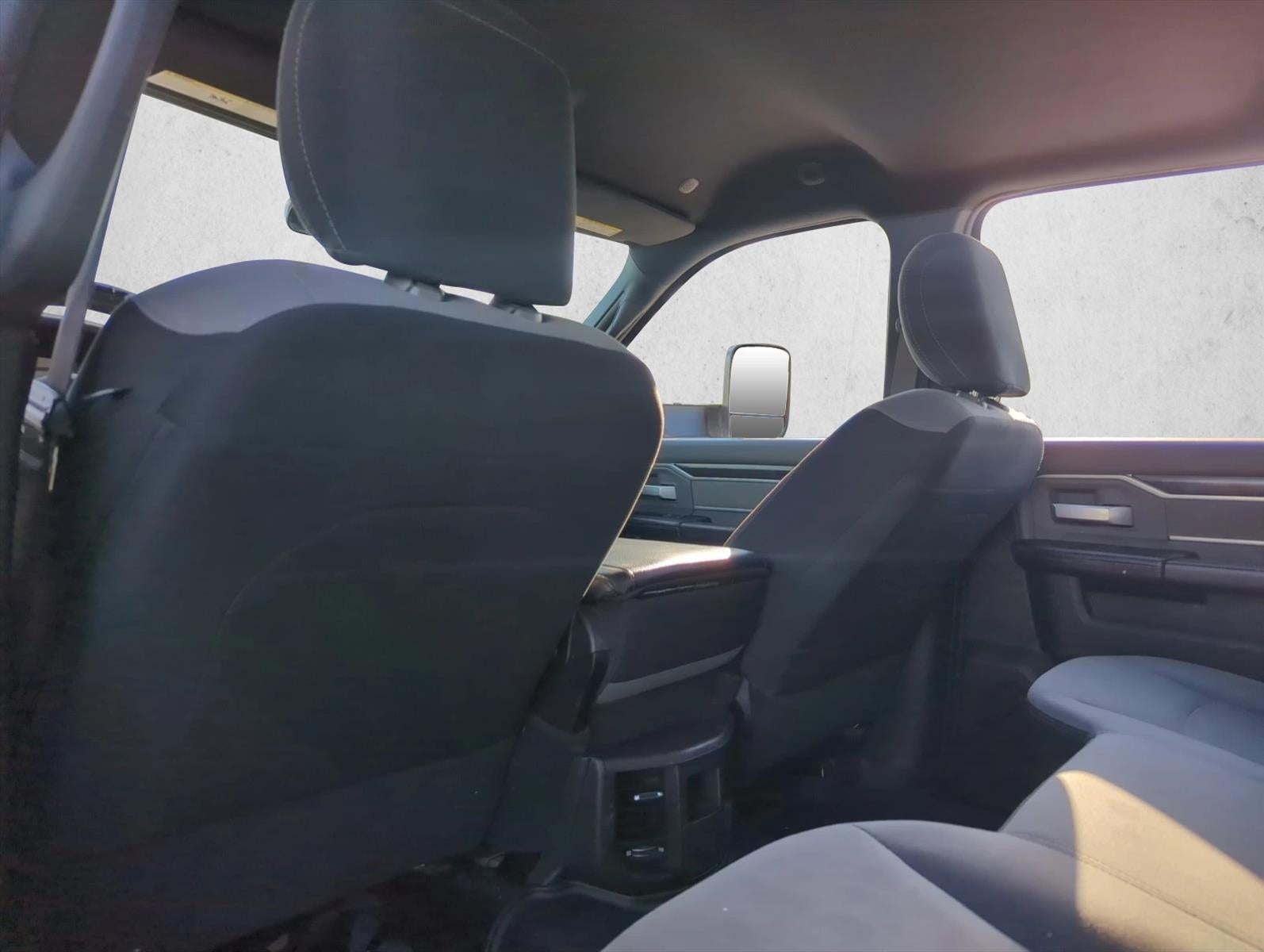 2021 RAM 2500 Big Horn 4x4 Crew Cab 8' Box