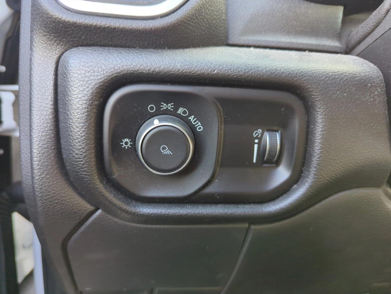 2021 RAM 2500 Big Horn 4x4 Crew Cab 8' Box