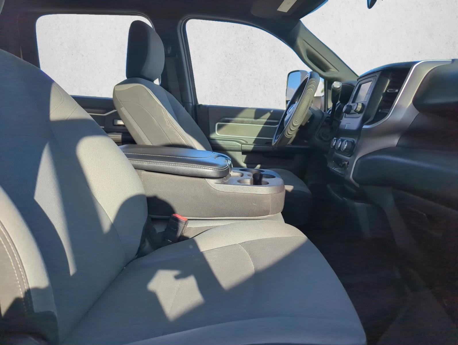 2021 RAM 2500 Big Horn 4x4 Crew Cab 8' Box