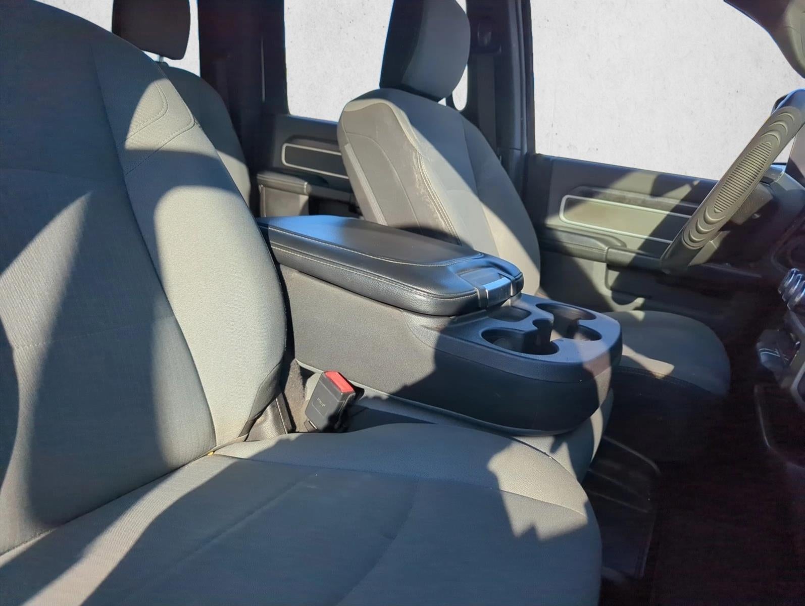 2021 RAM 2500 Big Horn 4x4 Crew Cab 8' Box