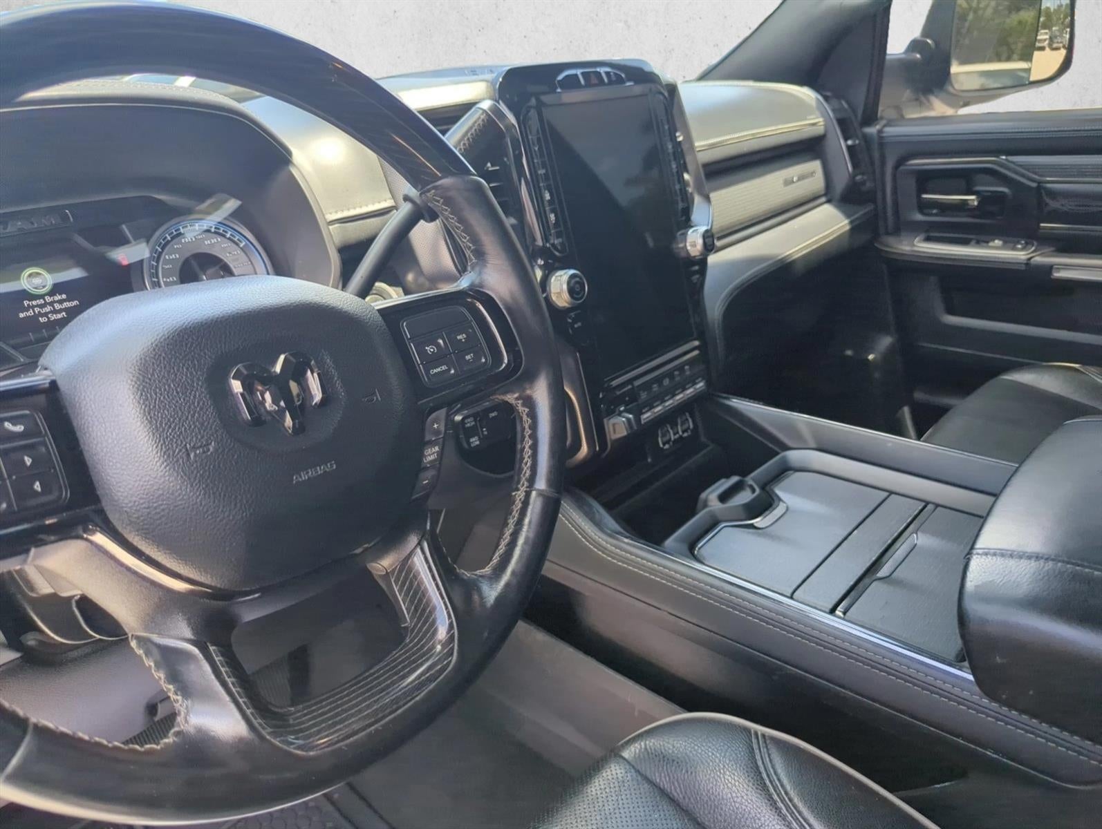 2022 RAM 2500 Limited 4x4 Mega Cab 6'4" Box