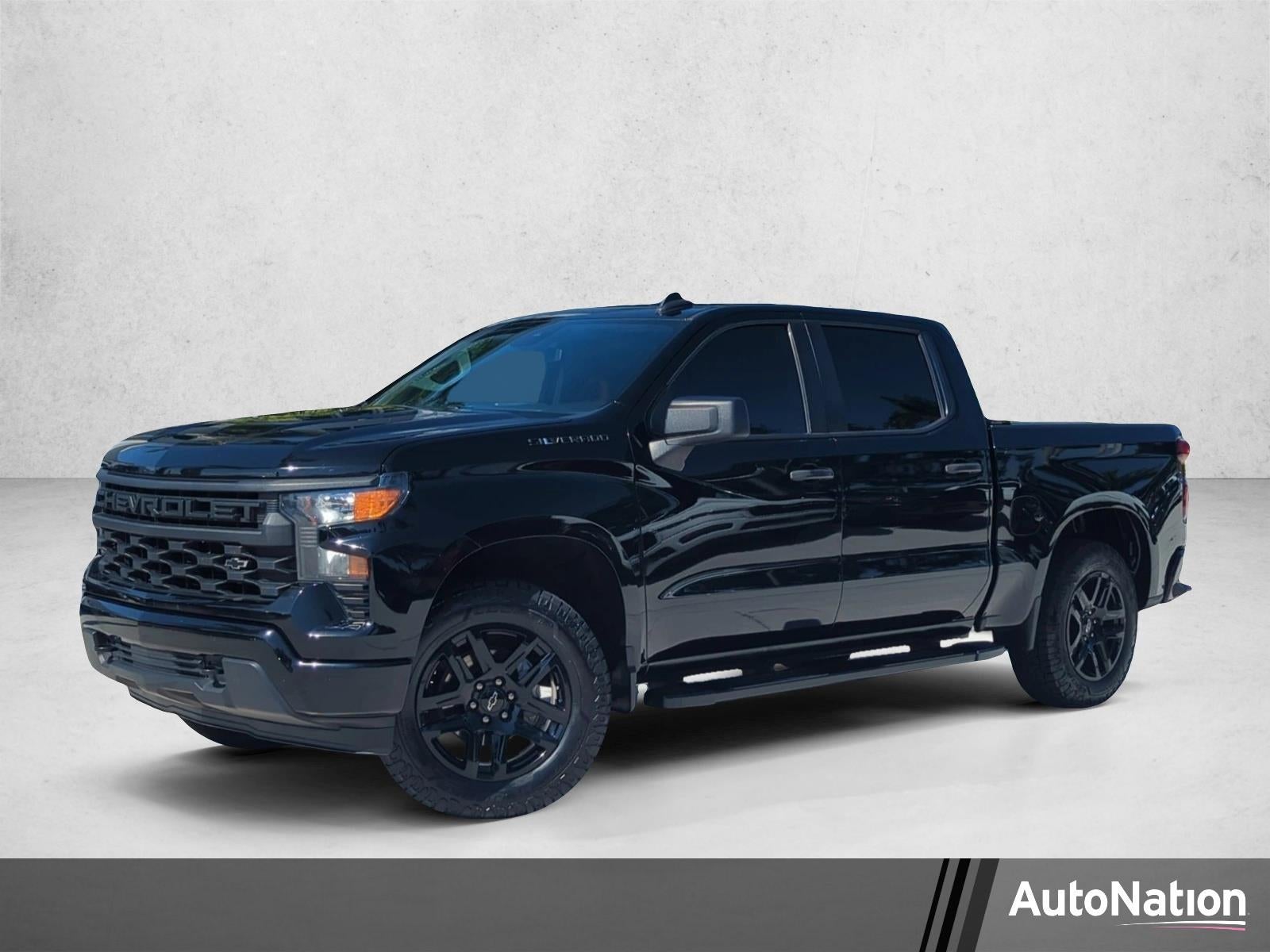 2023 Chevrolet Silverado 1500 Crew Cab Short Box 2-Wheel Drive Custom