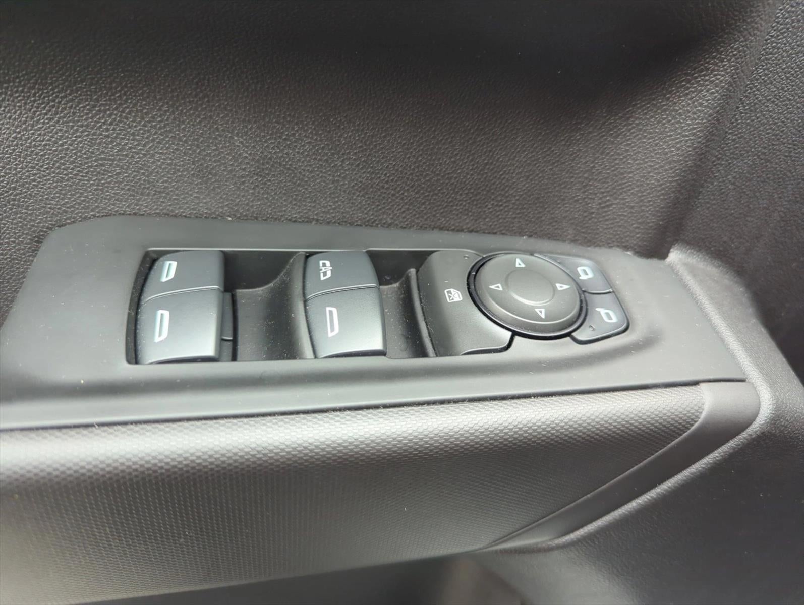 2024 Chevrolet Silverado 1500 Crew Cab Short Box 4-Wheel Drive Custom Trail Boss