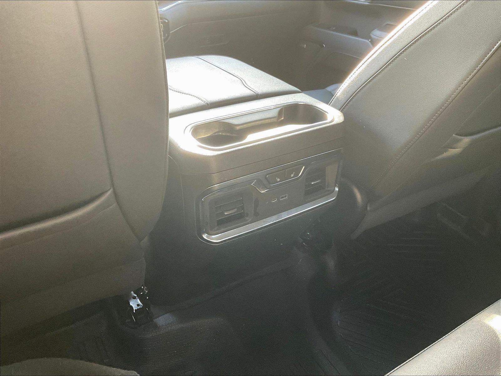 2023 GMC Sierra 1500 Crew Cab Short Box 4-Wheel Drive SLT