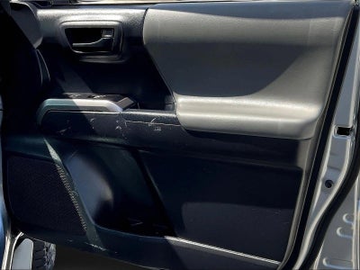2023 Toyota Tacoma 2WD 2WD SR5 Double Cab 5' Bed V6 AT (GS)