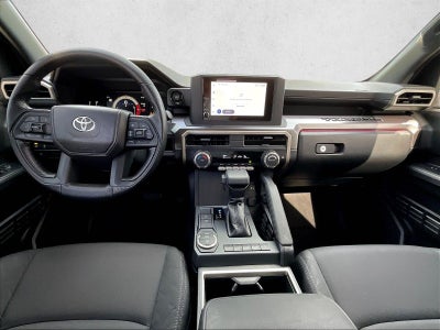 2026 Toyota Tacoma 2WD 2WD SR5 Double Cab 5' Bed AT (SE)