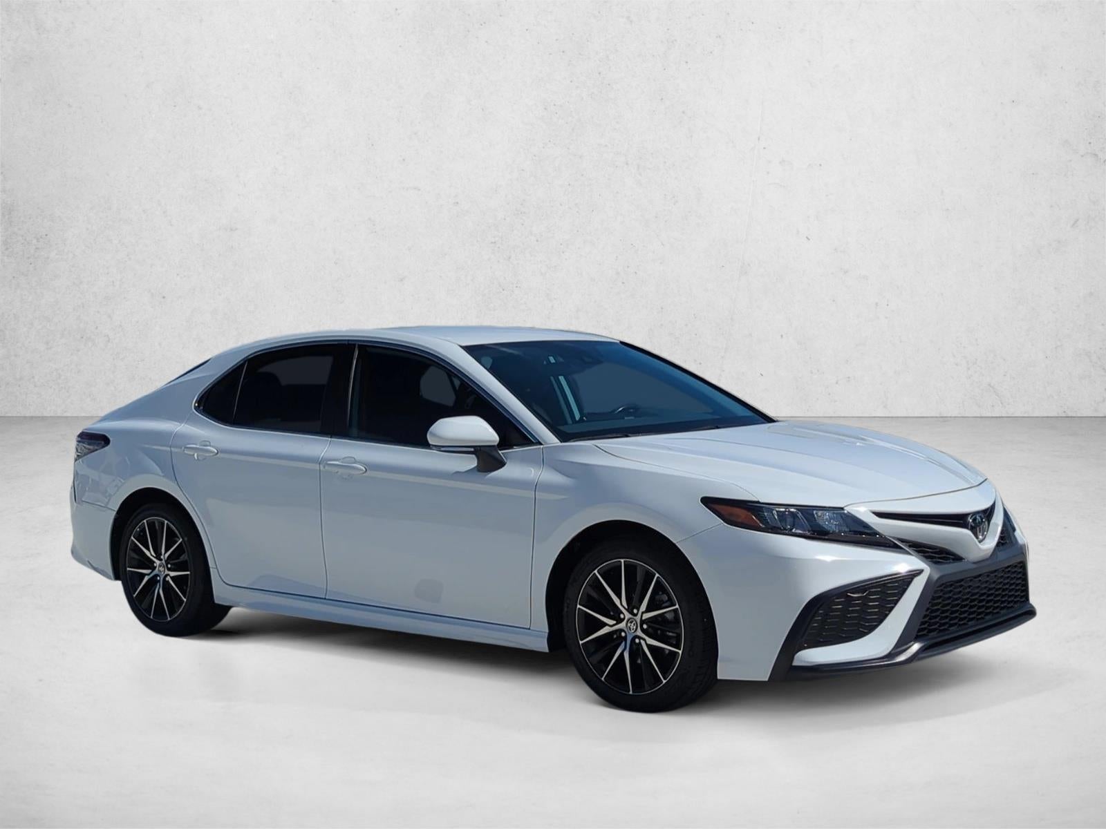 2024 Toyota Camry SE Auto (Natl)