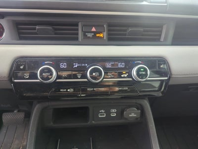 2025 Honda Pilot Touring 2WD