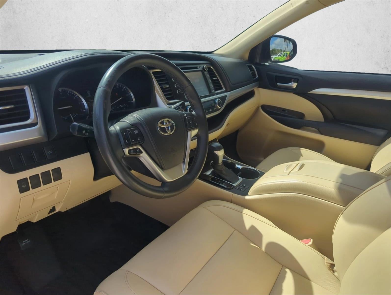 2015 Toyota Highlander FWD 4dr V6 XLE (Natl)