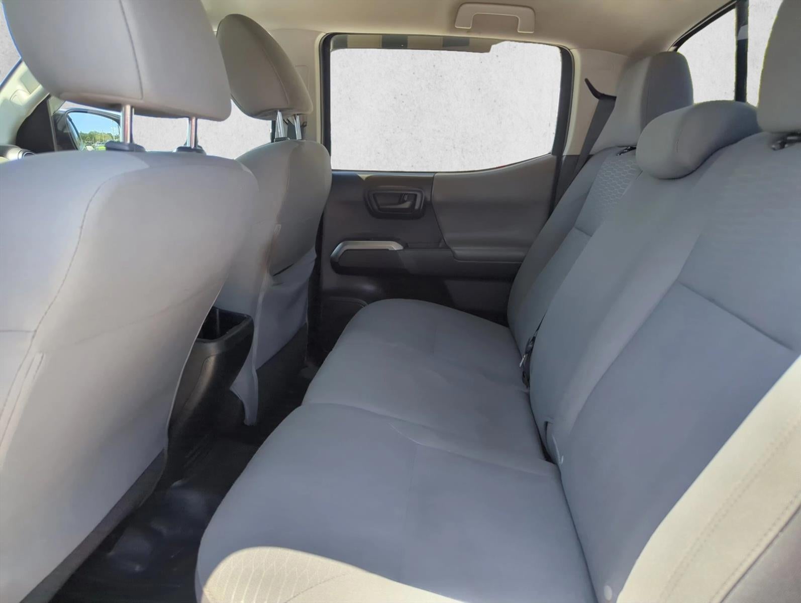 2019 Toyota Tacoma 2WD 2WD SR5 Double Cab 5' Bed V6 AT (GS)