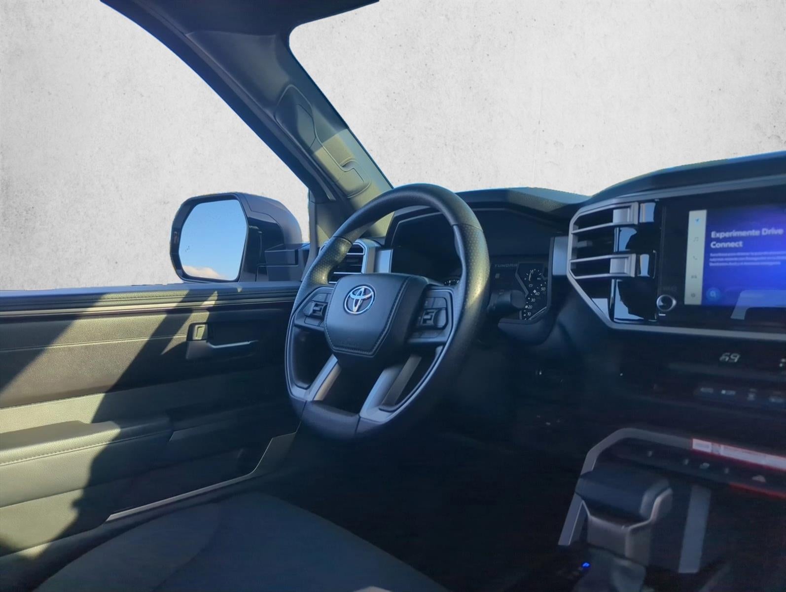 2025 Toyota Tundra 4WD 4WD SR5 CrewMax 5.5' Bed (Natl)