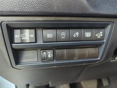 2025 Toyota Tundra 4WD 4WD SR5 CrewMax 5.5' Bed (Natl)