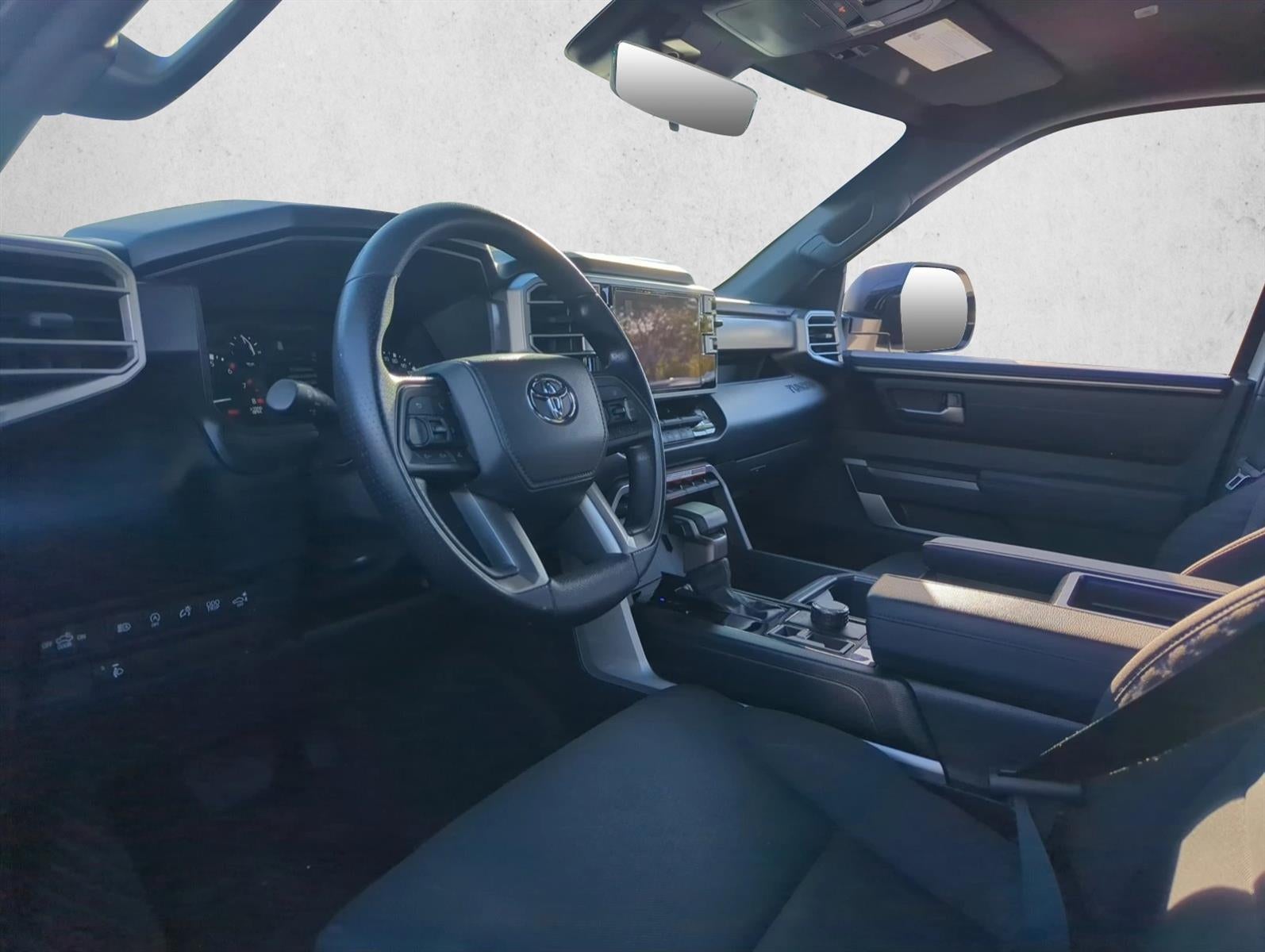 2025 Toyota Tundra 4WD 4WD SR5 CrewMax 5.5' Bed (Natl)