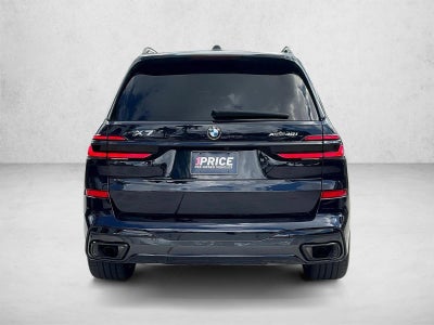 2025 BMW X7 xDrive40i Sports Activity Vehicle
