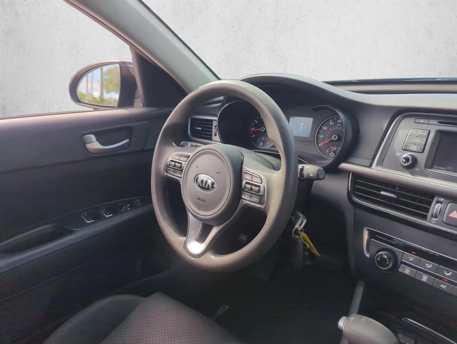 2017 Kia Optima LX Auto