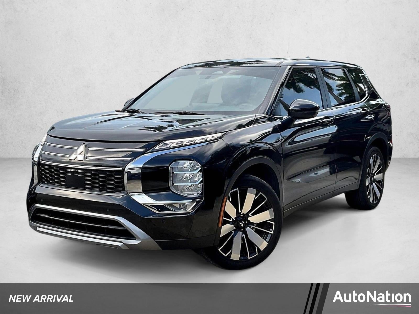 2025 Mitsubishi Outlander SE FWD