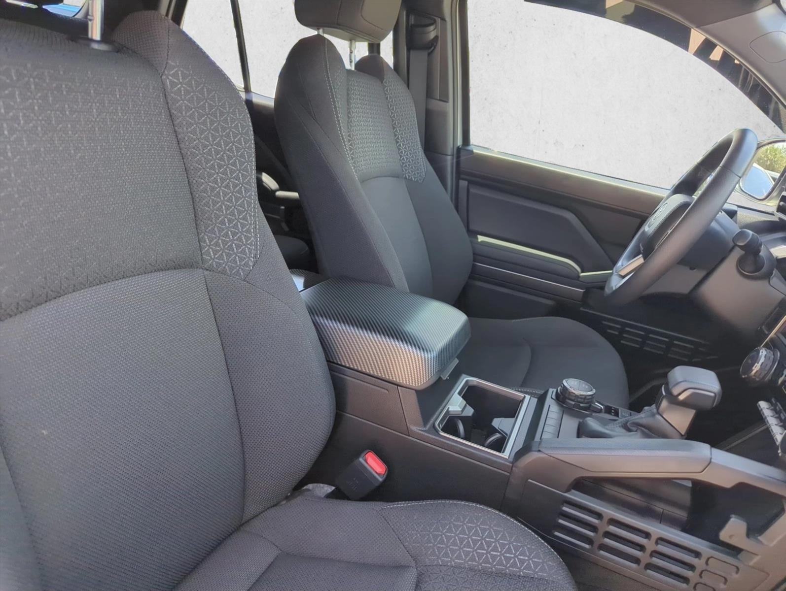 2025 Toyota 4Runner SR5 4WD (GS)