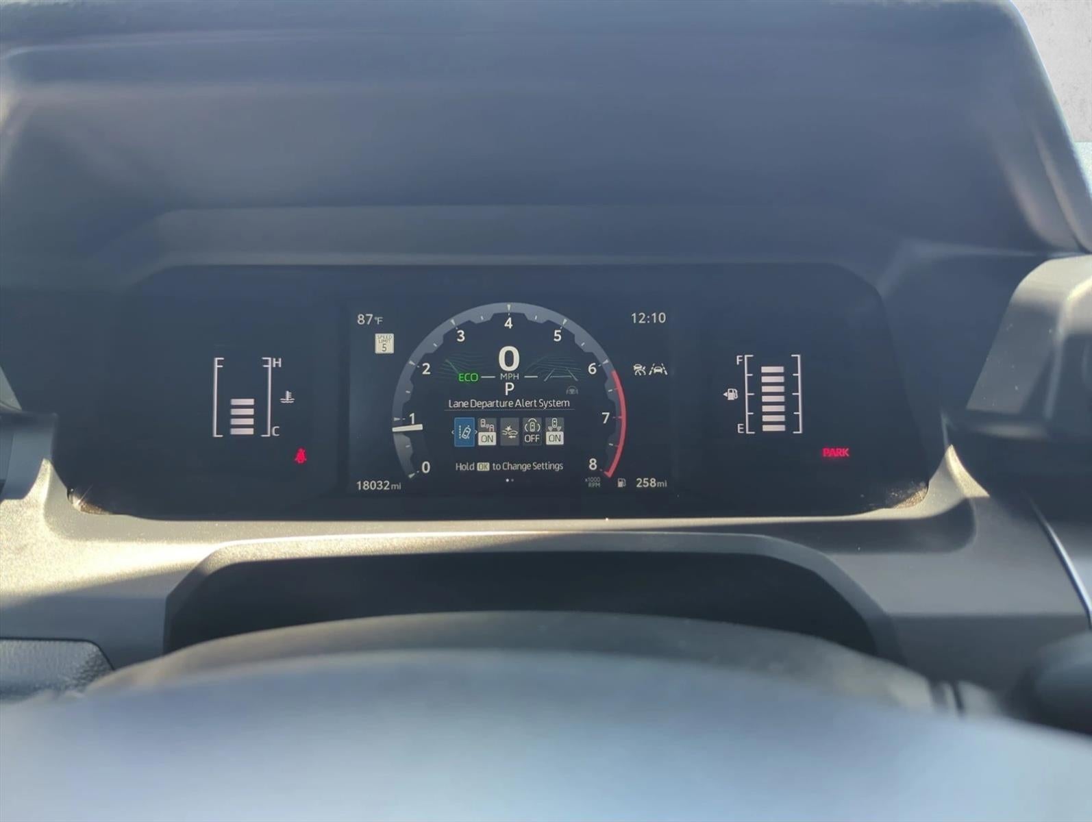 2025 Toyota 4Runner SR5 4WD (GS)