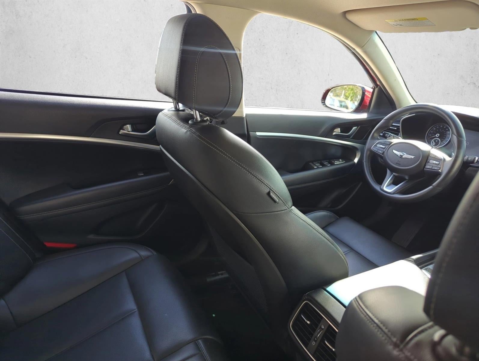 2022 Genesis G70 2.0T RWD