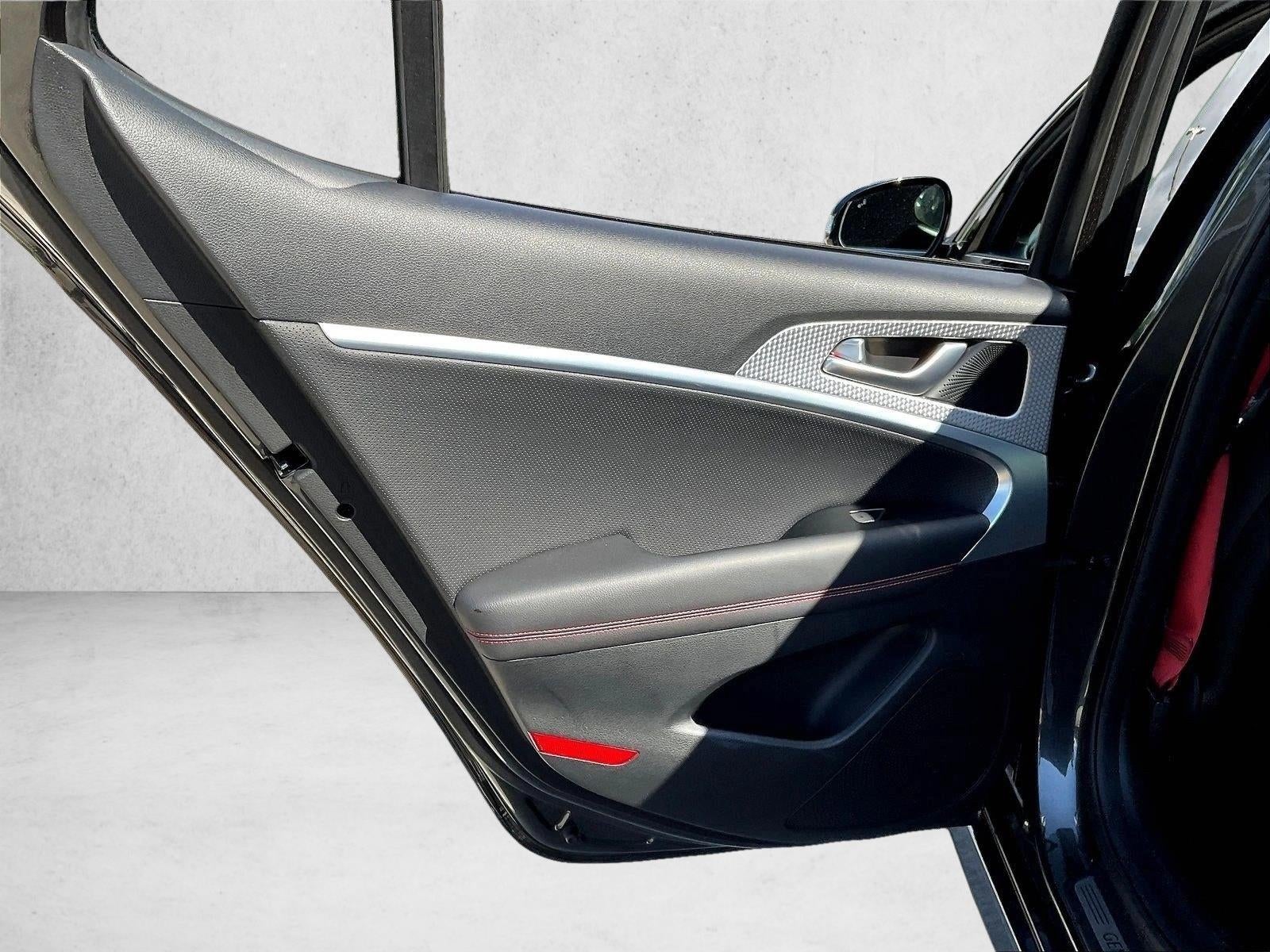 2023 Genesis G70 2.0T RWD