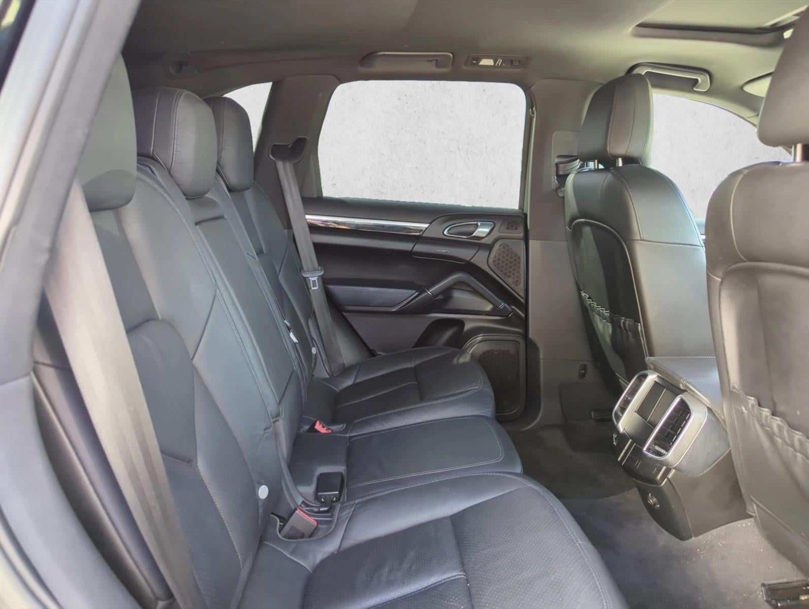 2012 Porsche Cayenne AWD 4dr S Hybrid