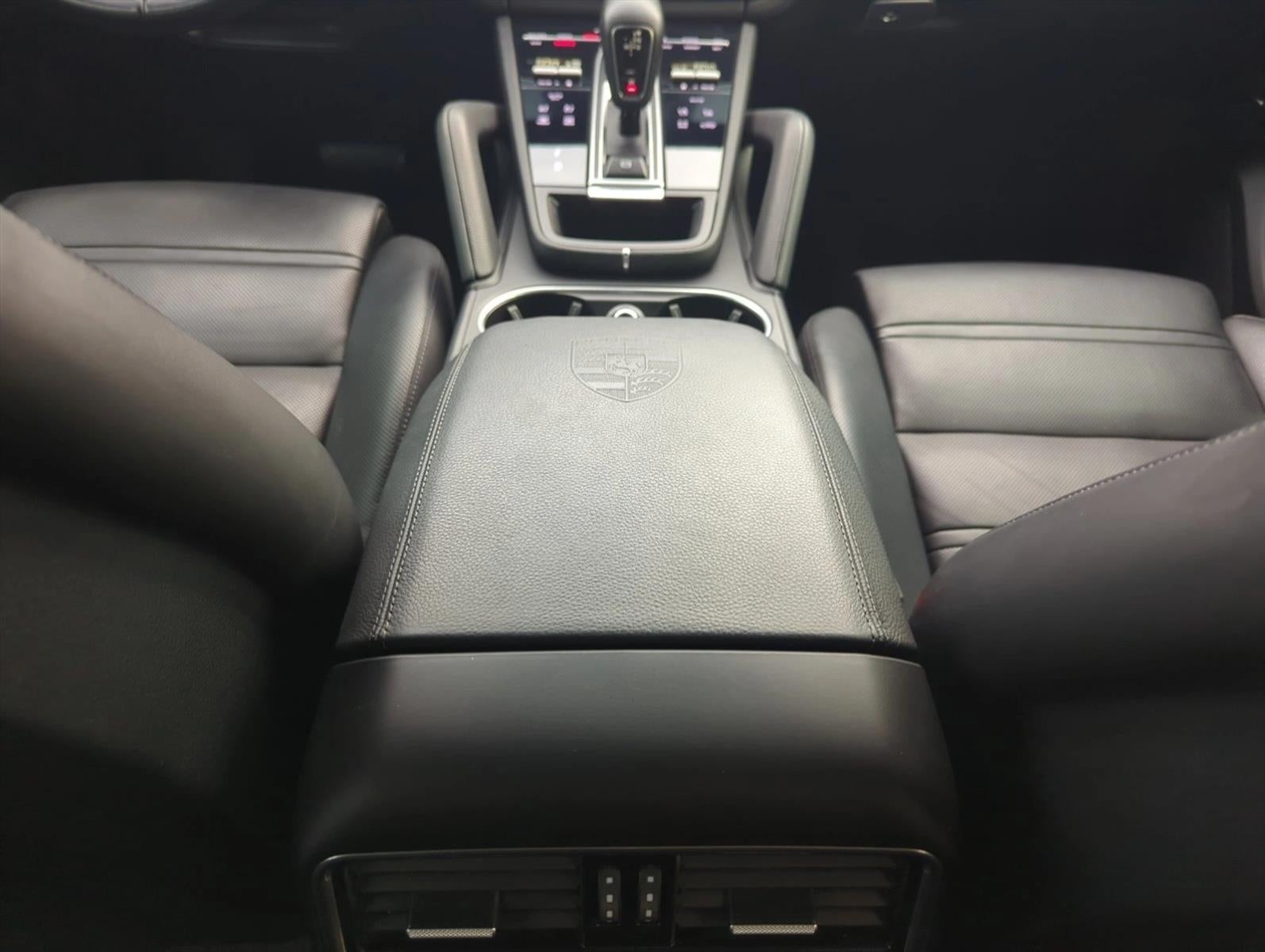 2022 Porsche Cayenne Platinum Edition Coupe AWD
