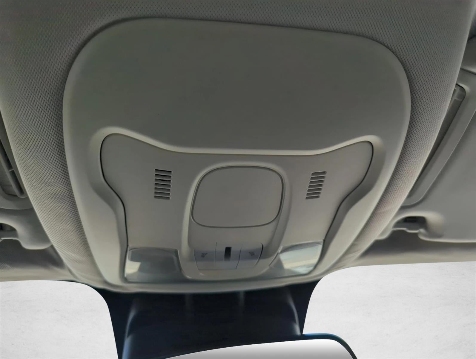 2015 Jeep Renegade FWD 4dr Latitude