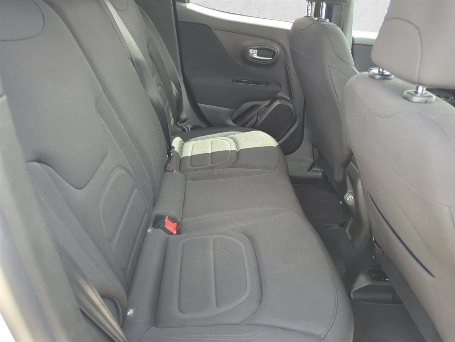 2021 Jeep Renegade Latitude FWD