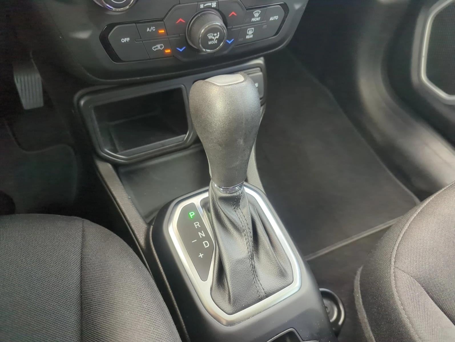 2021 Jeep Renegade Latitude FWD